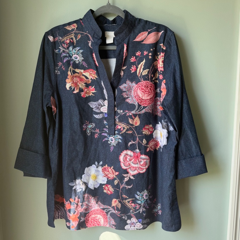 Chico's No Iron Chic Stretch Shirt Cotton Blue Pink Floral Mandarin Collar SZ‎ 2